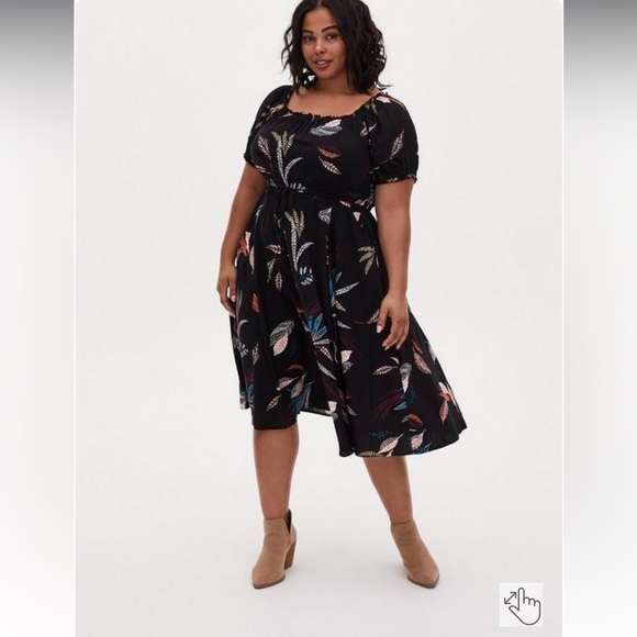 torrid Dresses & Skirts - Torrid Midi Challis Puff Sleeve‎ Dress